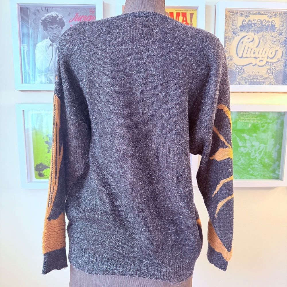 🌾 Vintage 90s Abstract Wheat Print Knit Sweater - Picture 2 of 8